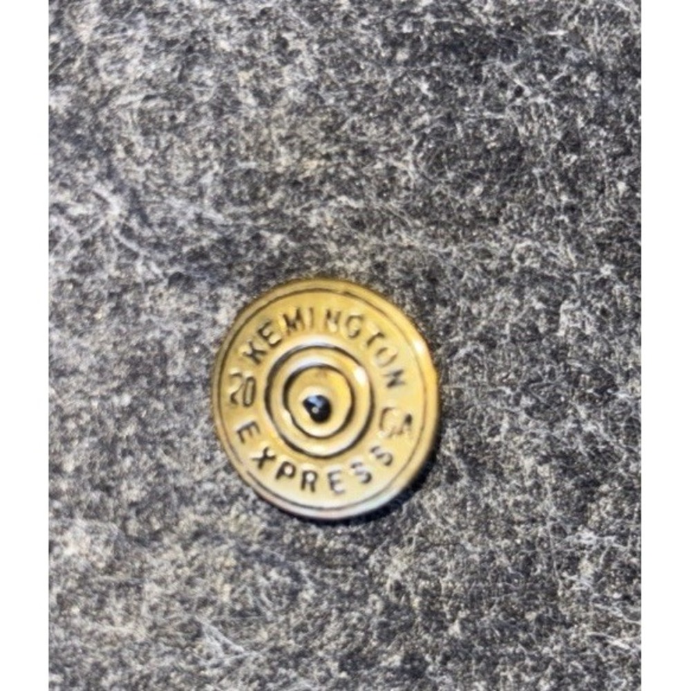 THE LOT OF 10 VINTAGE BUTTONS.KEMINGTON EXPRESS 20 GA.